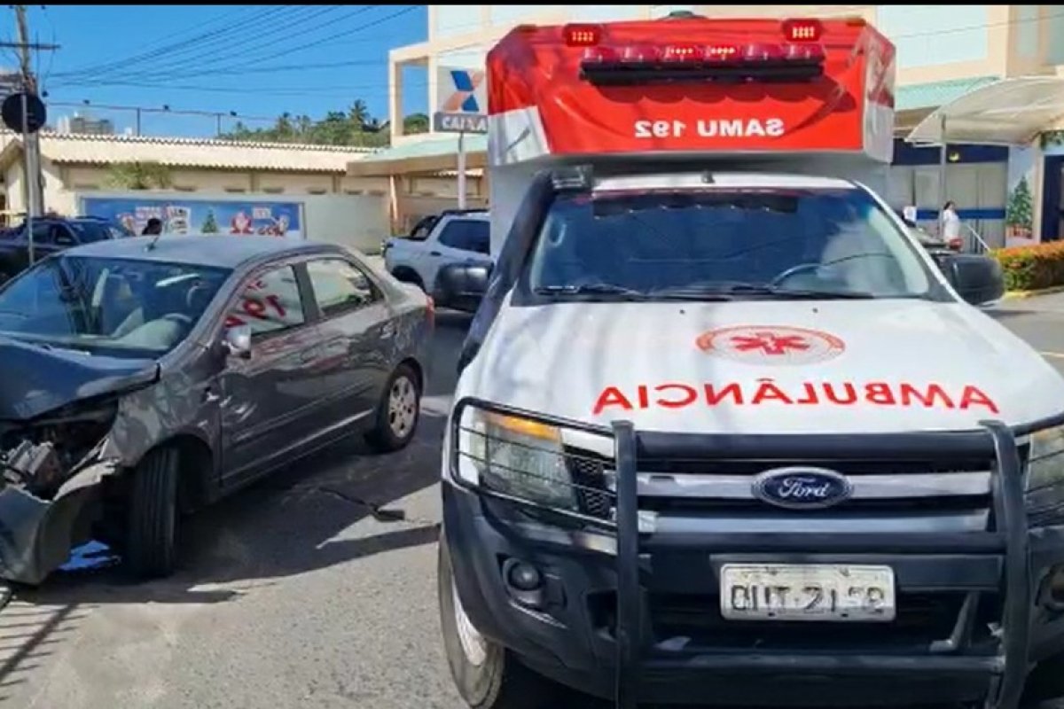 Motociclista fica ferido após cair da motocicleta que pilotava em Salvador