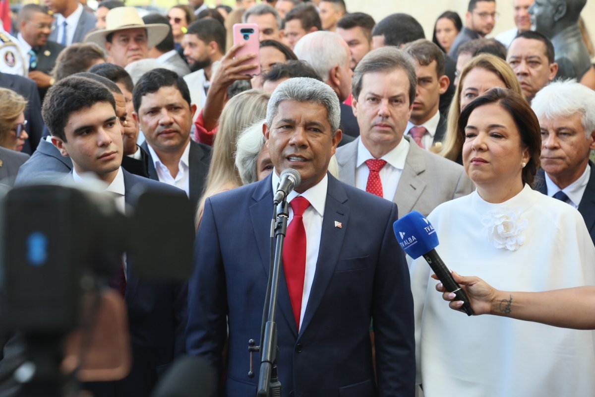 Ao vivo: Cerimônia de posse de Jerônimo; assista