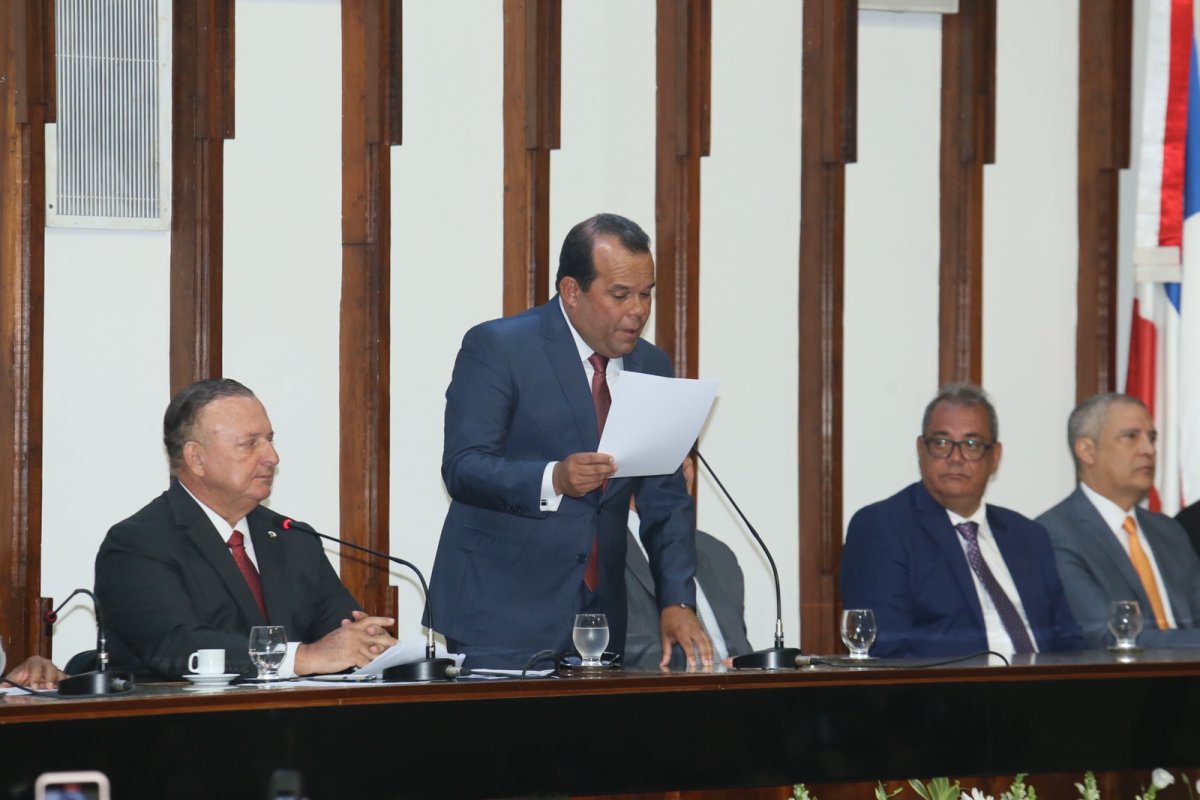 Estava em uma "bolha política", diz Geraldo Júnior em primeiro discurso como vice-governador da Bahia