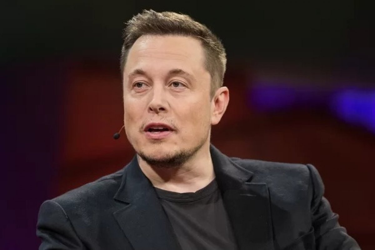 Elon Musk perdeu cerca de US$ 200 bilhões em riqueza, diz site 
