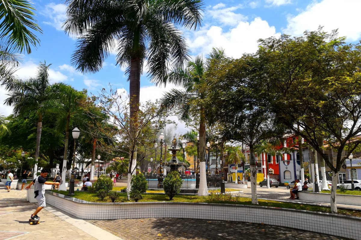 Mulher tem 50% do corpo queimado após ser atingida com água fervente em Santo Amaro, no Recôncavo Baiano