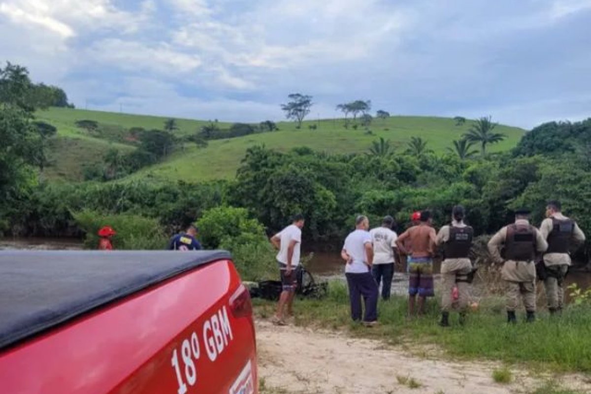 Jovem morre após se afogar em rio no extremo sul da Bahia