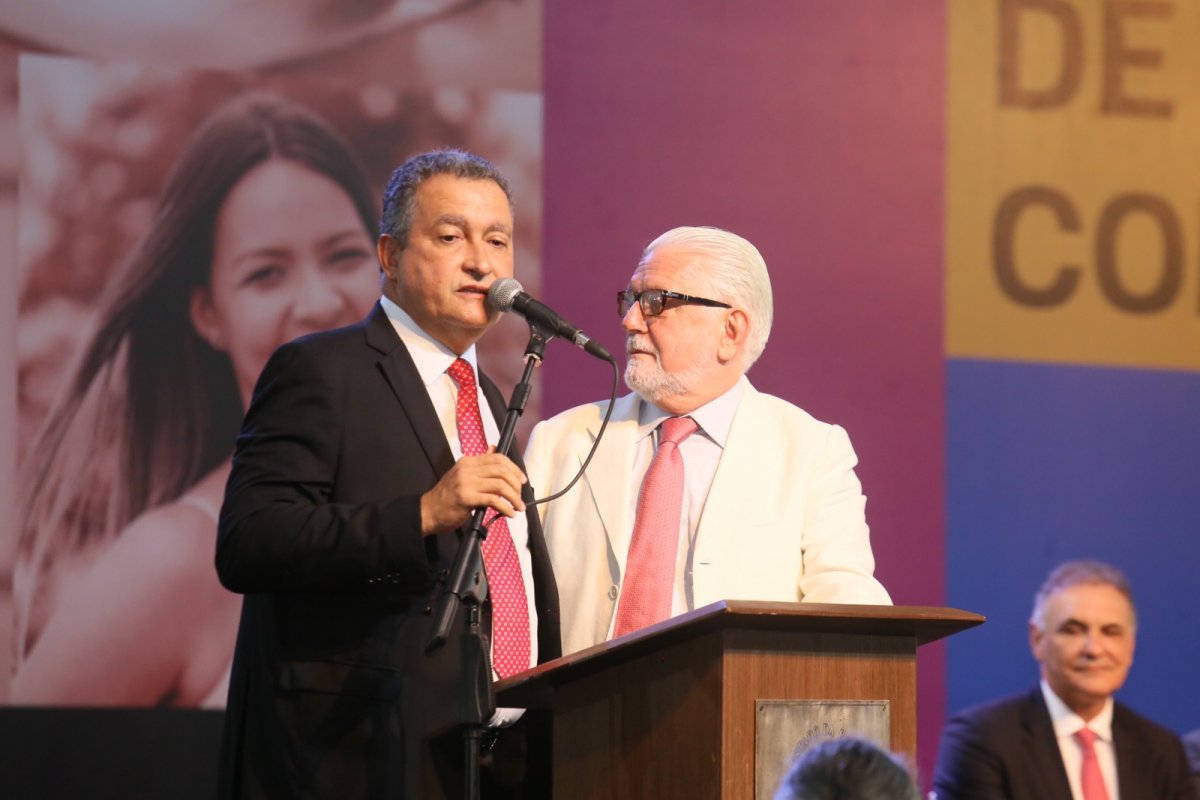 Rui Costa terá motorista e segurança pagos pela gestão baiana mesmo vivendo em Brasília