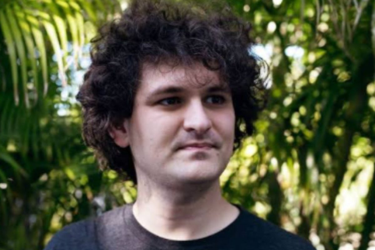 Sam Bankman-Fried, fundador da FTX, comparecerá ao tribunal nesta terça-feira (3)