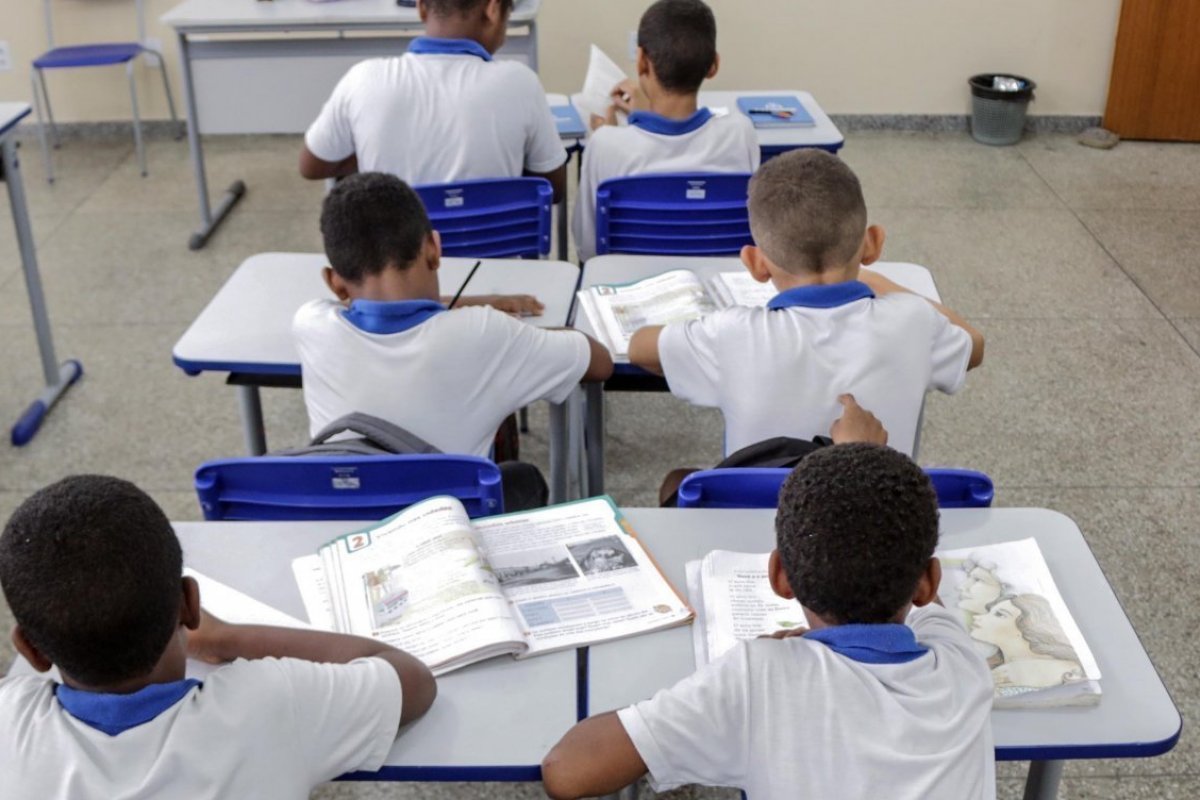 Matrícula para rede municipal de ensino é iniciada na sexta-feira (6); Confira cronograma