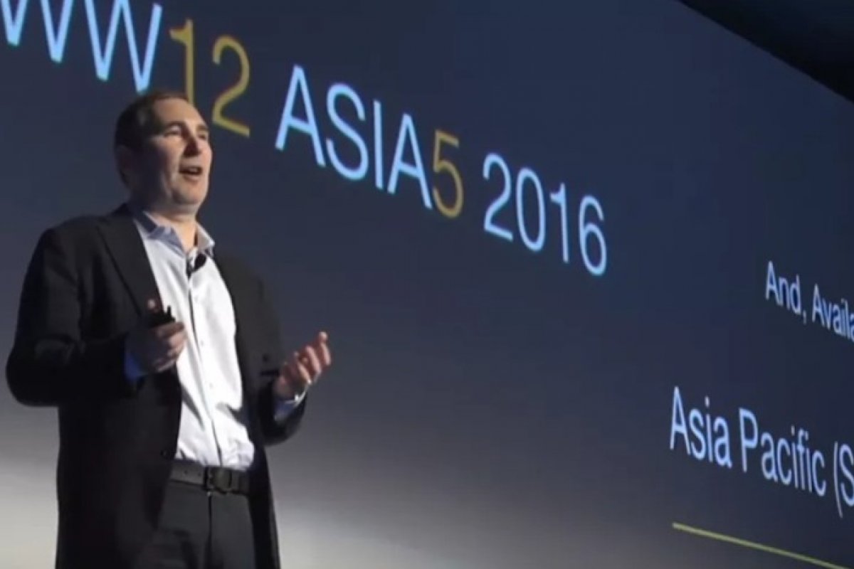 Presidente da Amazon anuncia demissão de 18 mil funcionários