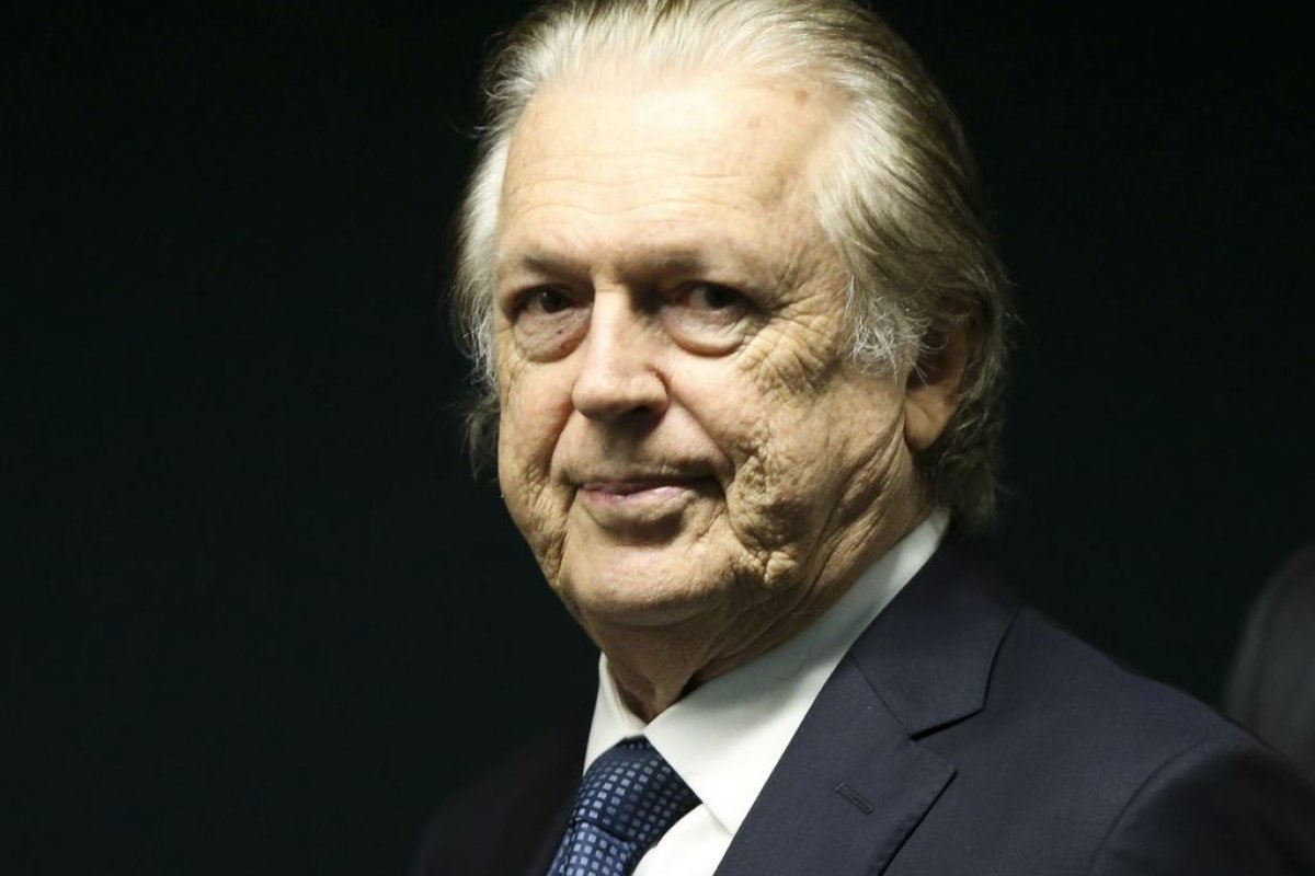 “Uma escolha acertada do presidente Lula", diz Bivar em defesa da ministra do Turismo