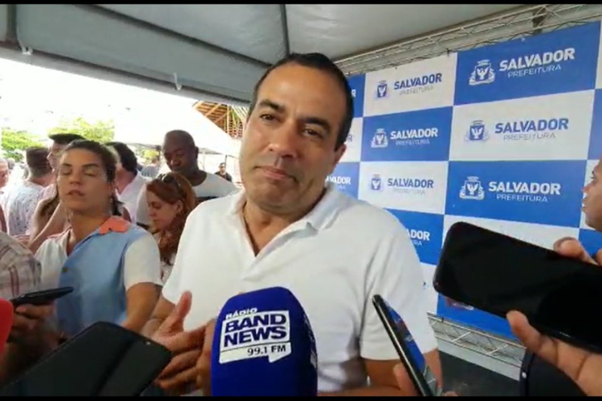 'Eu não tinha nenhuma obrigação formal', diz Bruno sobre ausência na posse de Jerônimo