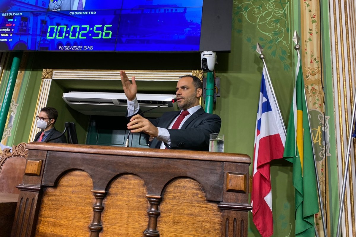 Após denúncia, Câmara cobra explicações sobre construção do BRT em rede da Embasa em Salvador