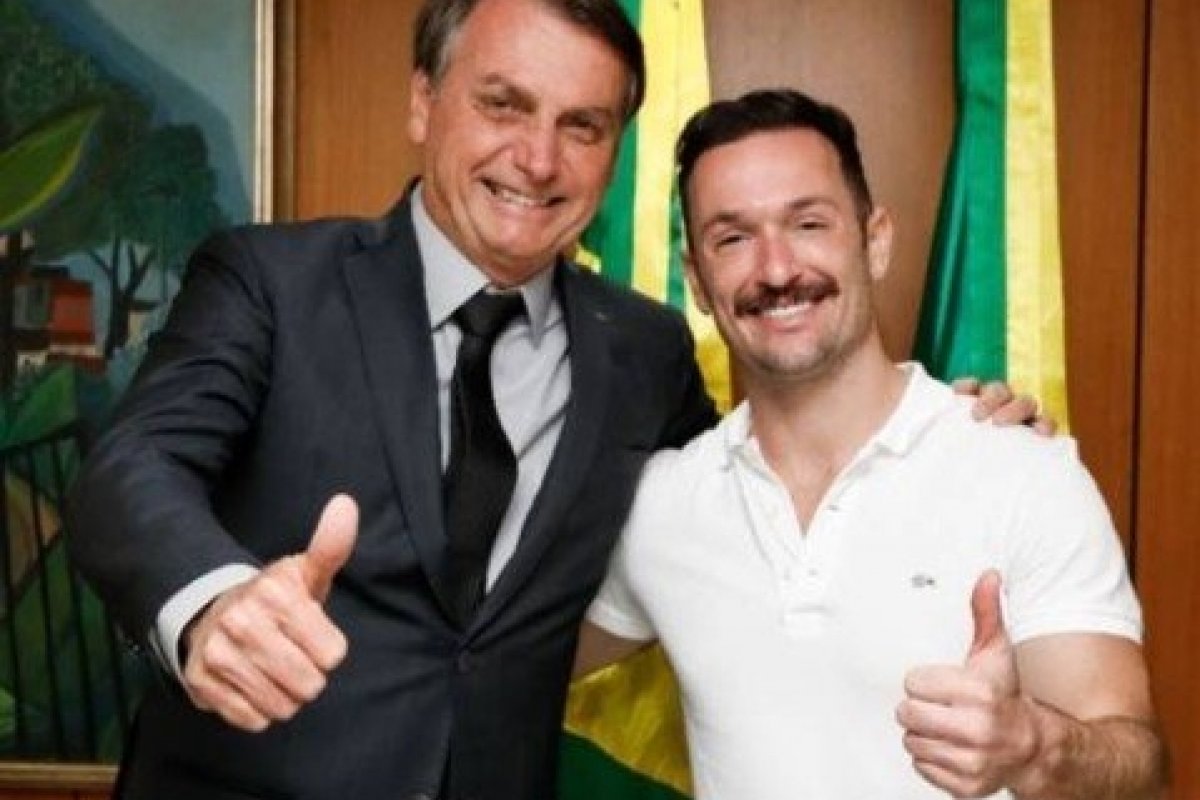 Após ser vaiado em boate gay por foto com Bolsonaro, Diego Hypólito desabafa na web