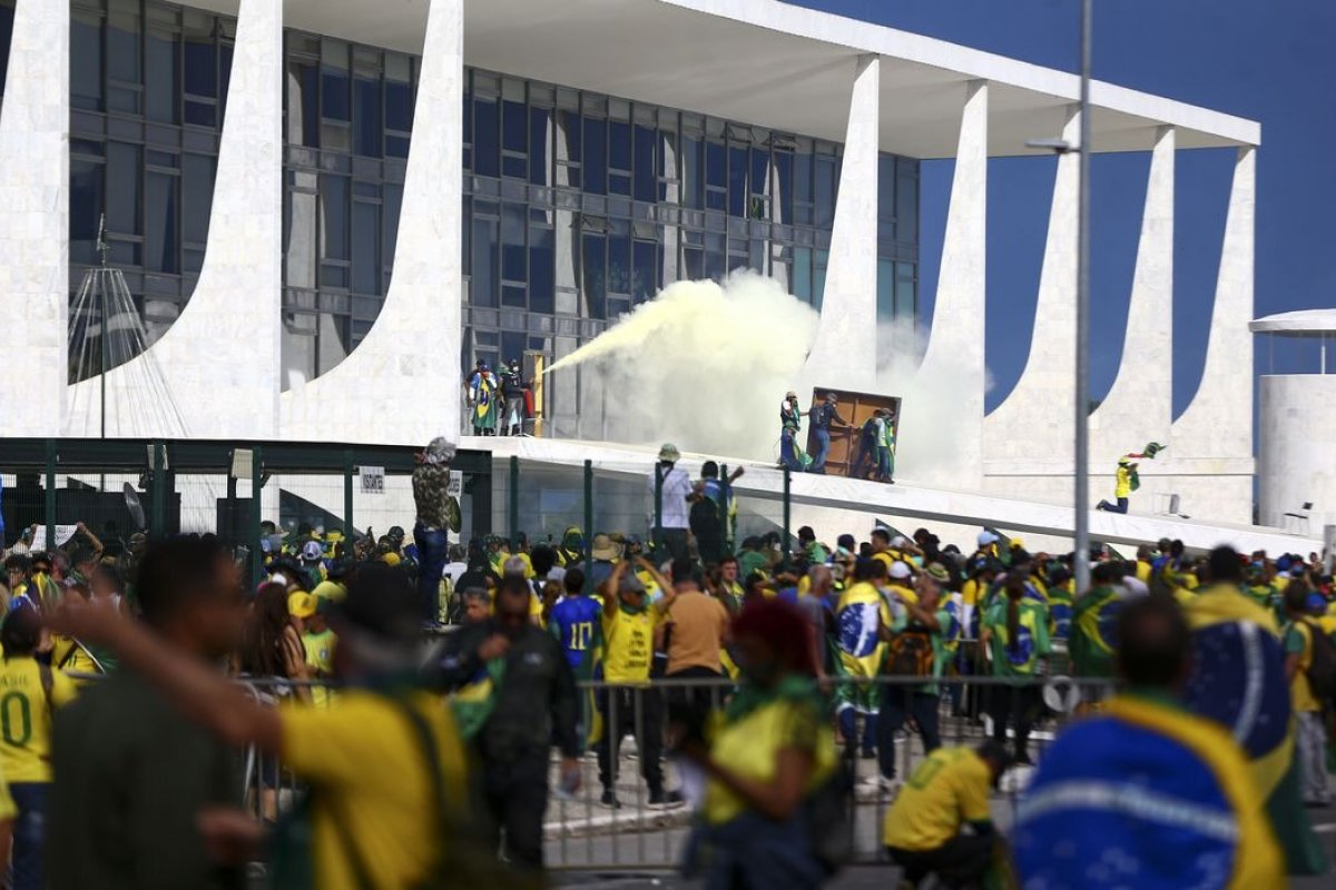 DF amanhece com rastros de destruição nesta segunda-feira (9)