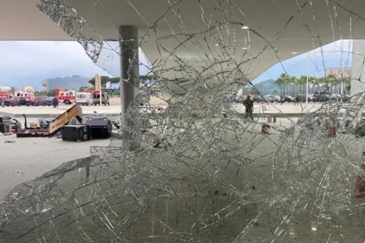 Prejuízos por depredação no Planalto podem passar de R$ 8,5 milhões