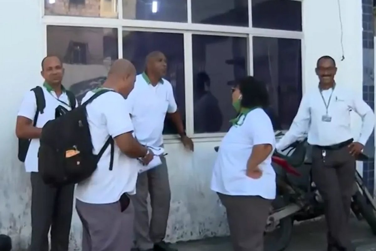 Rodoviários são assaltados por grupo armado no bairro de Pirajá , em Salvador