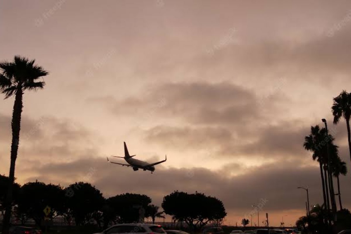 Voos nos Estados Unidos são suspensos na manhã nesta quarta