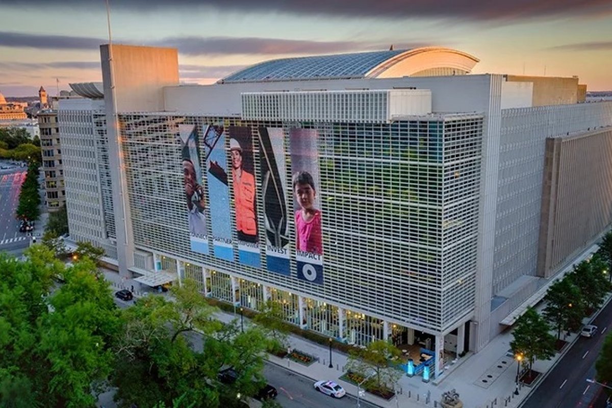 Banco Mundial prevê desaceleração acentuada do crescimento econômico em 2023