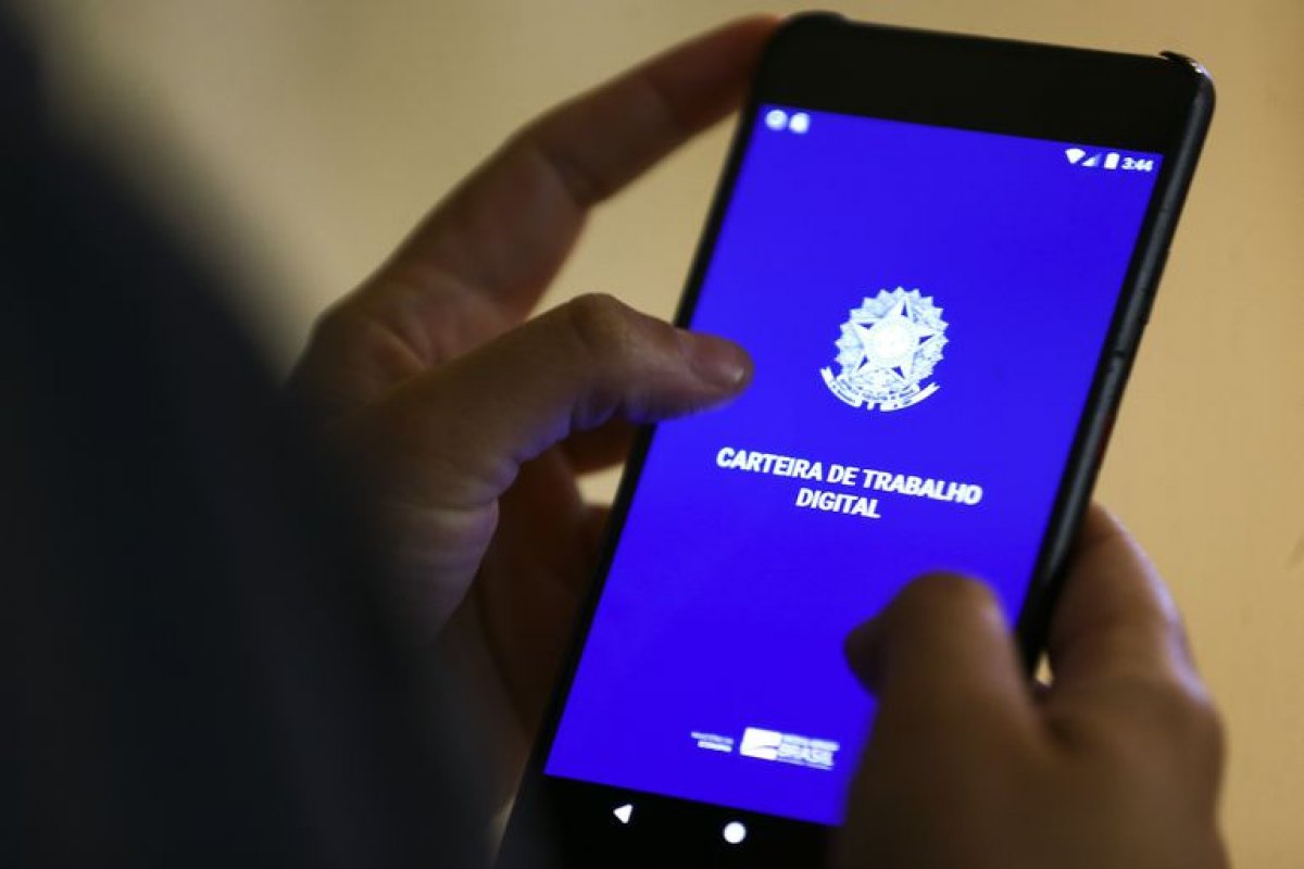 SineBahia oferece vagas de emprego para Salvador e municípios nesta quinta-feira (12)