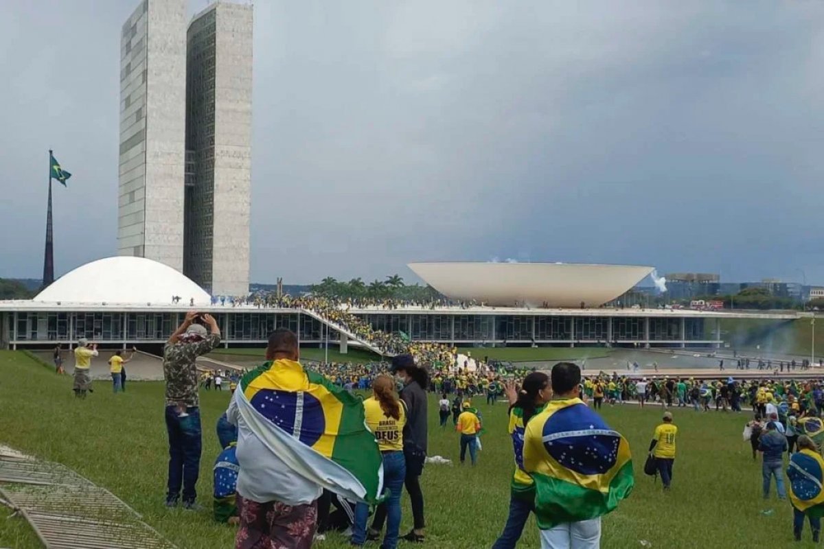 STF vai catalogar os estragos e quantificar os prejuízos causados por manifestantes em Brasília