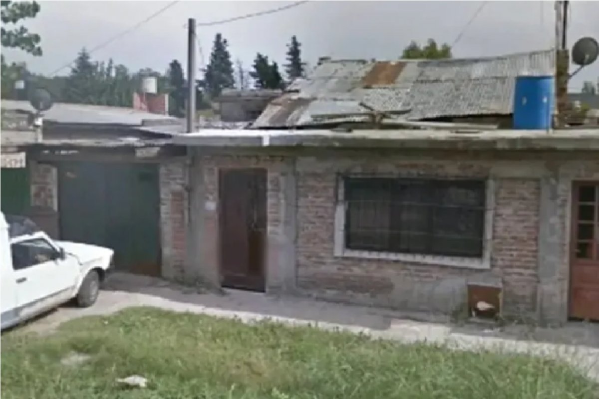 Teto de casa cai e mata quatro irmãos na Argentina