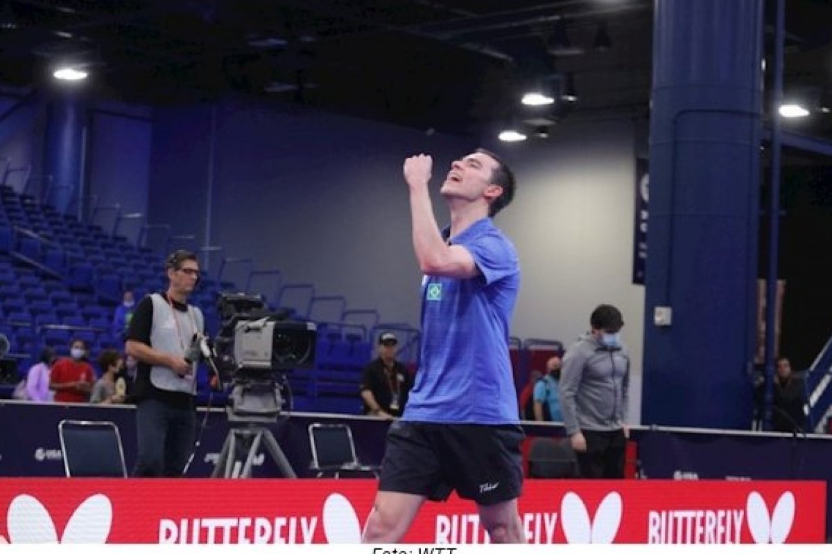 Hugo Calderano é campeão do WTT de Durban!