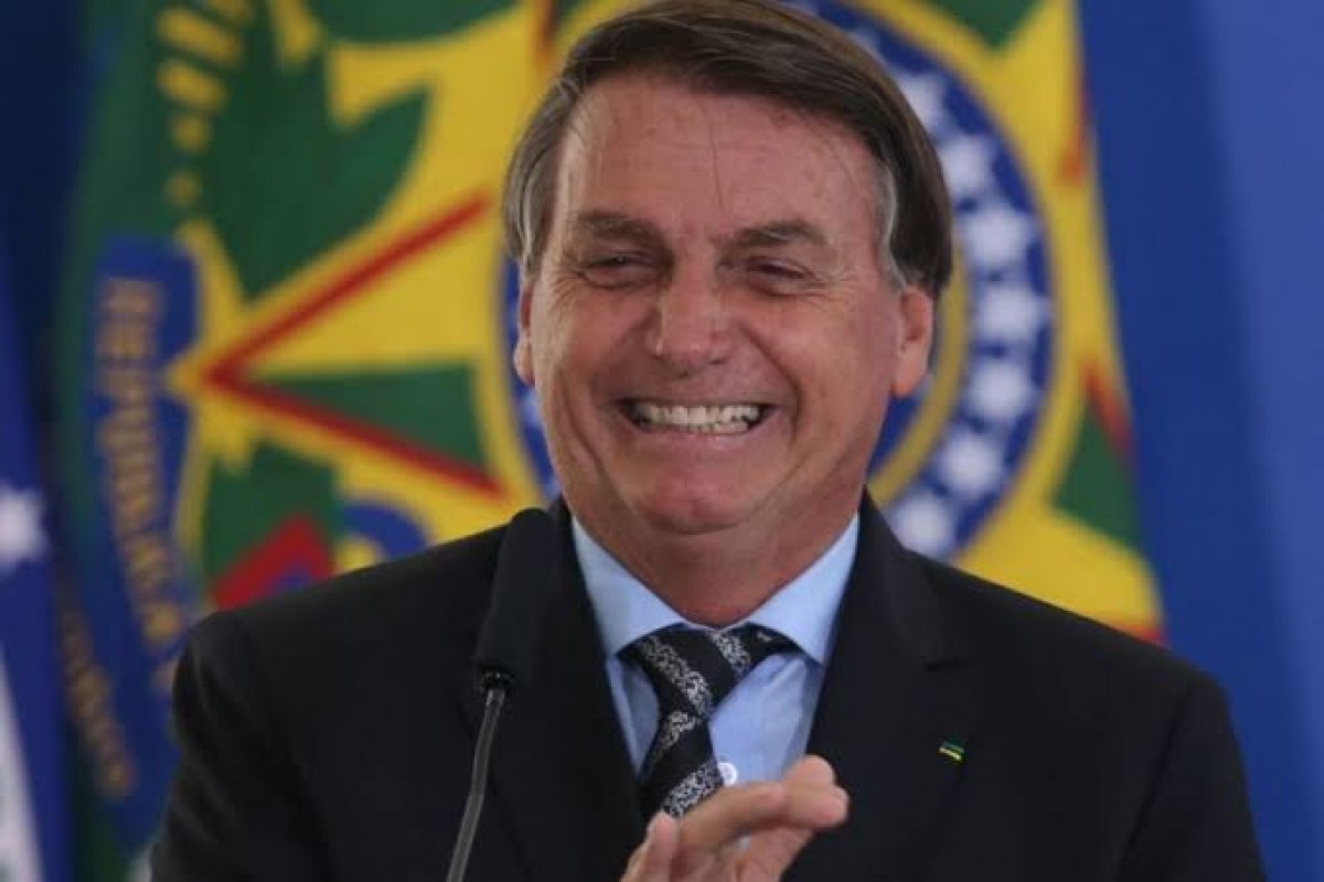 Governo Bolsonaro: Dos 1.108 sigilos de cem anos 413 são considerados indevidos