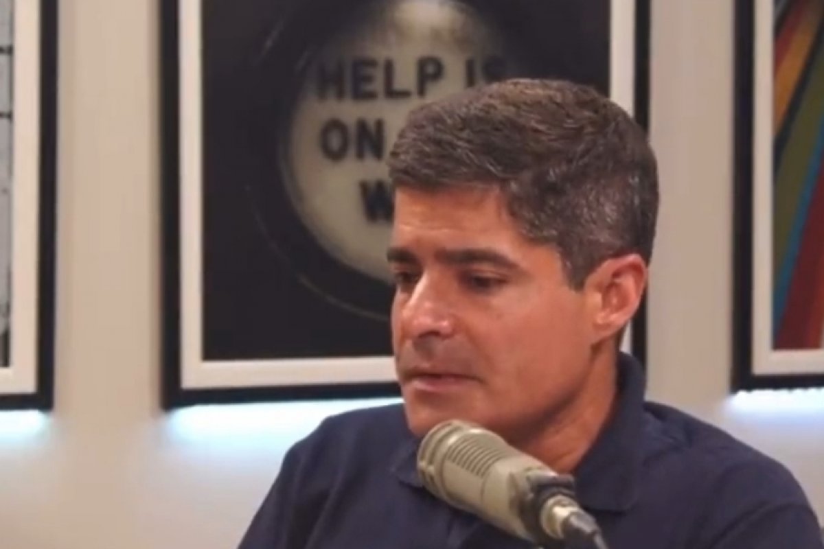 Neto descarta concorrer a prefeito e garante apoio a Bruno Reis em 2024