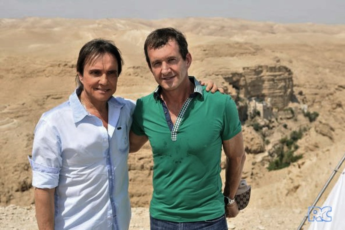 Após 30 anos, Roberto Carlos e o empresário Dody Sirena encerram parceria!