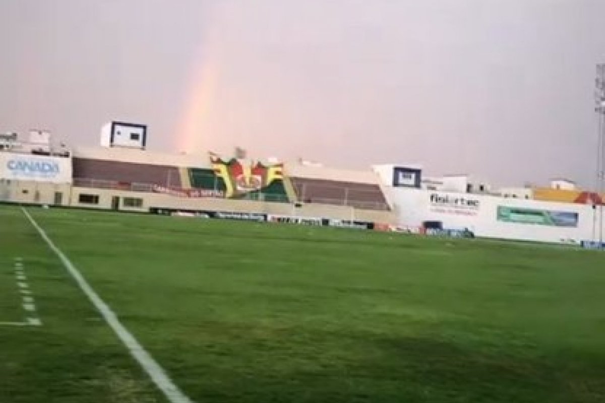 Vitória perde para o lanterna do Baianão fora de casa