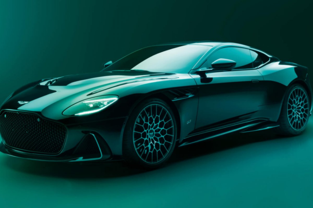 Último Aston Martin DBS tem 700cv 