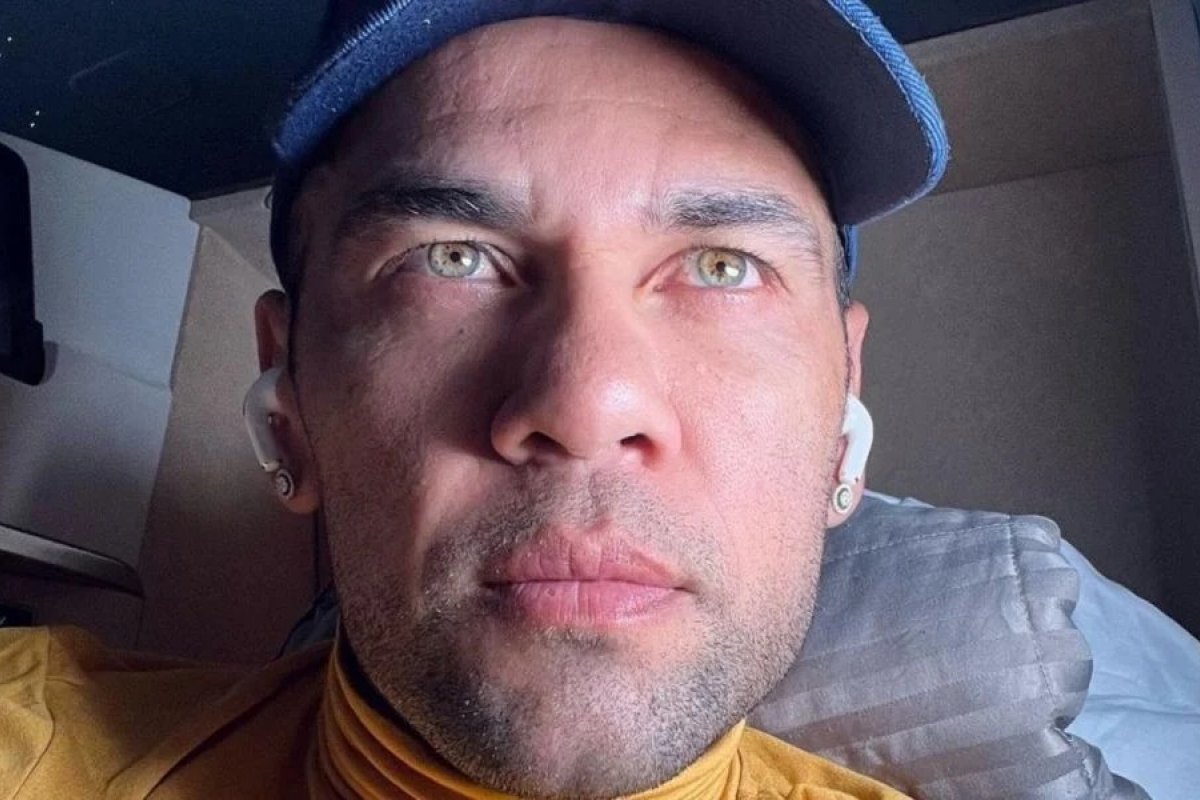 Mulher que acusa Daniel Alves de agressão sexual não quer receber indenização