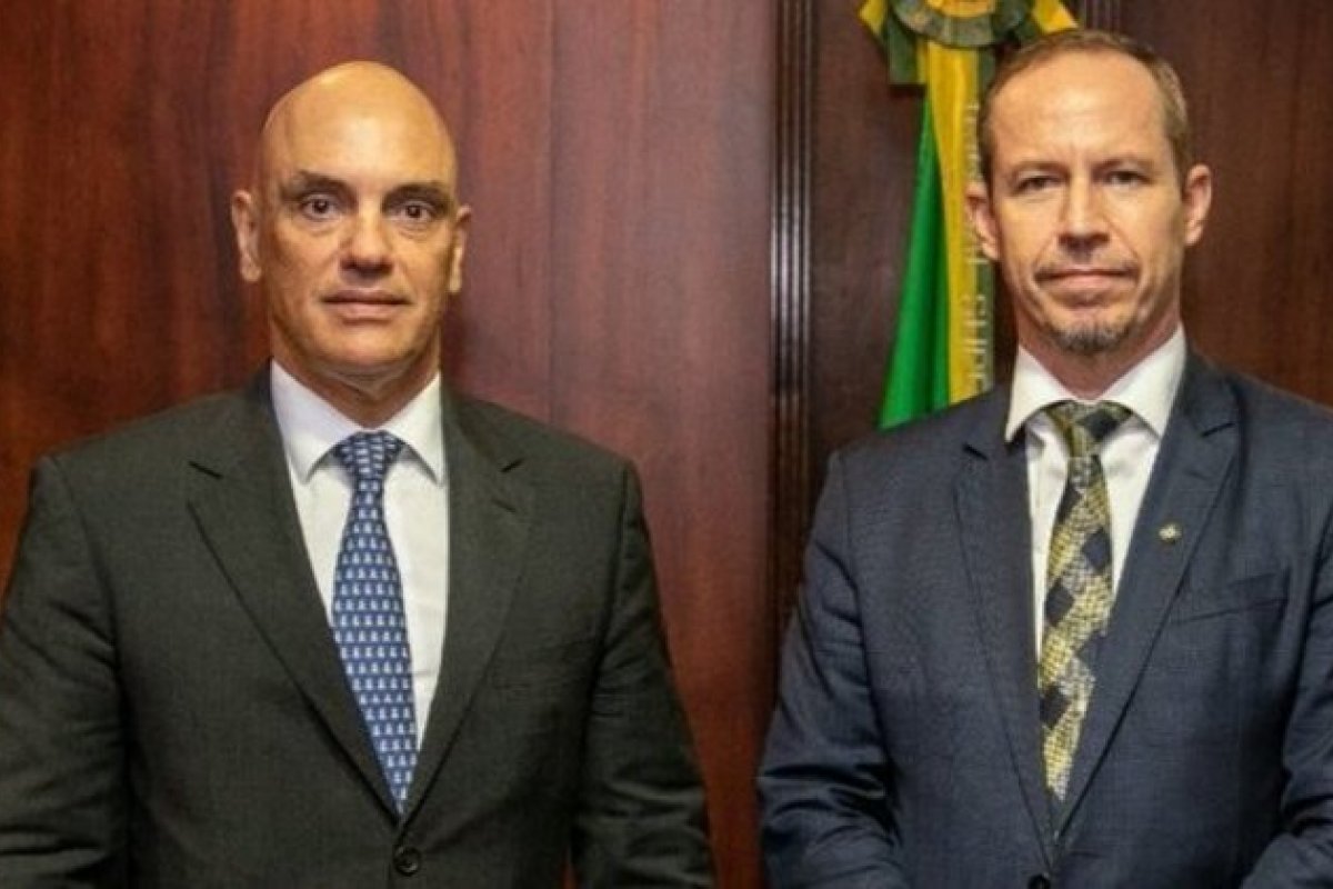 Ricardo Cappelli apresenta balanço da intervenção federal na segurança pública ao ministro do STF