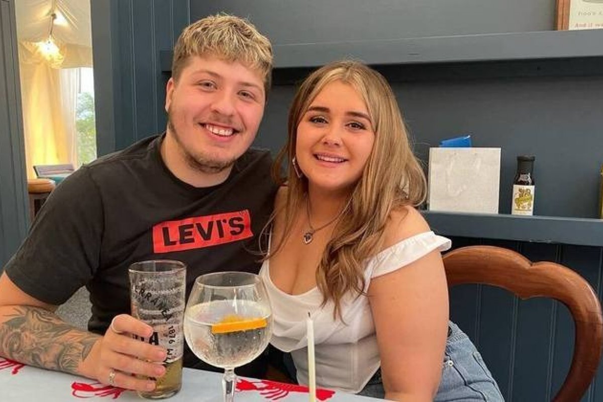 Quatro dias após noivar, jovem usa colher errada para mexer chá e morre