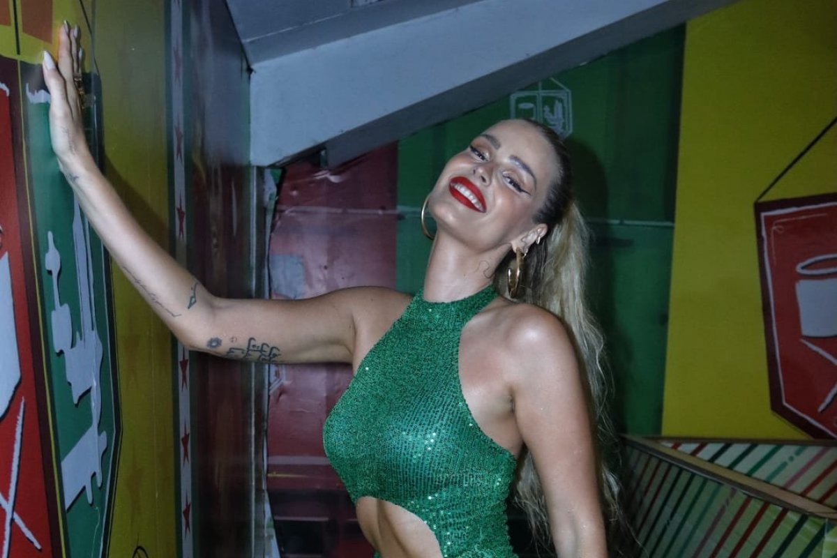 Carnaval 2023: Famosos marcam presença no Ensaio da Grande Rio!