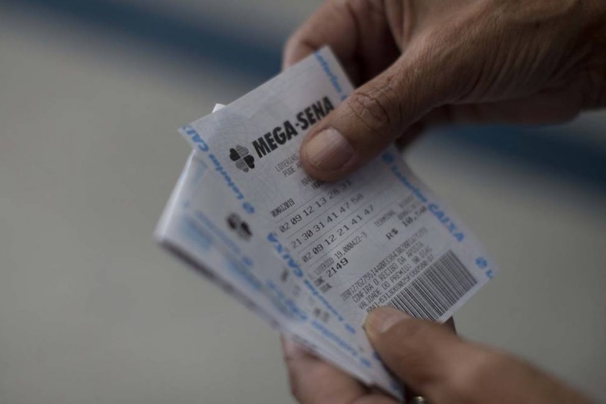 Mega-Sena acumulada: prêmio agora é de R$ 63 milhões