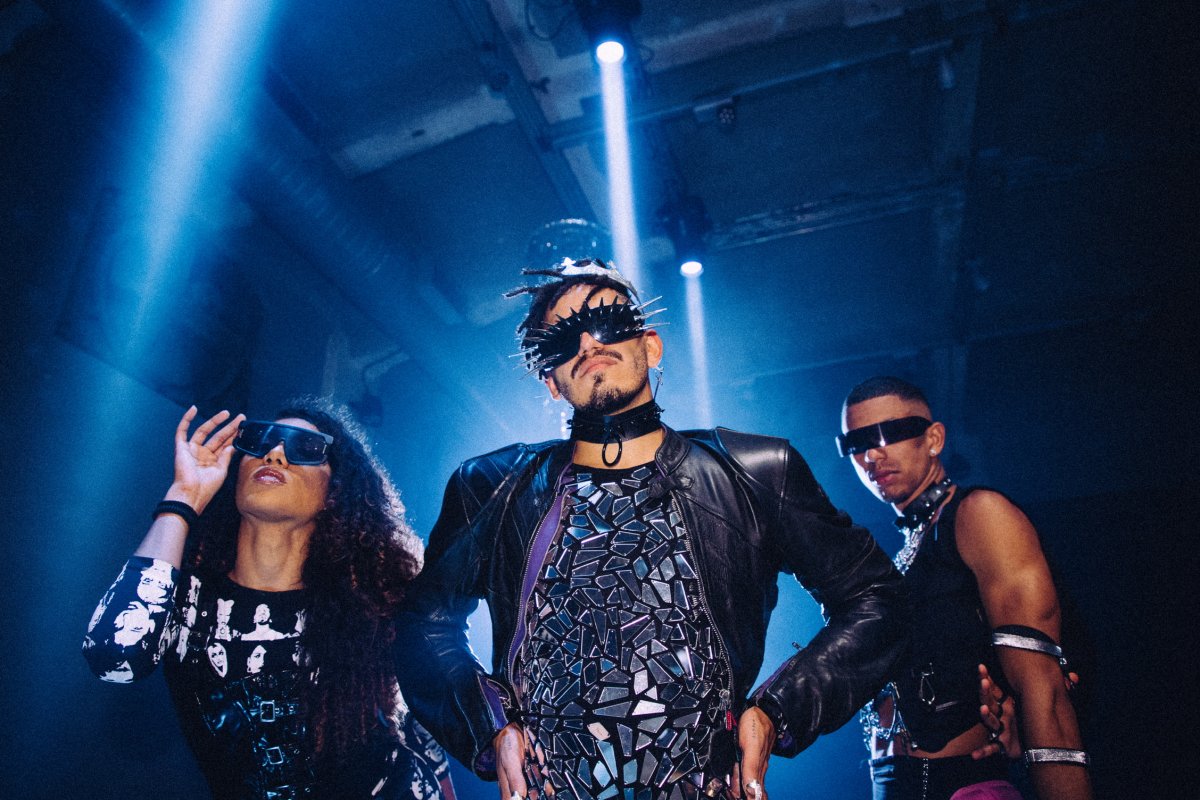 Pré Carnaval do baile “O Pente” retorna ao Bombar no Rio Vermelho!