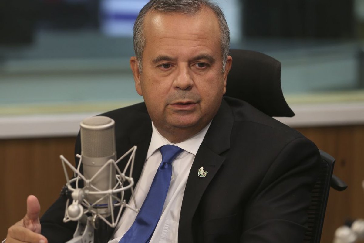 PL fecha bloco com PP e Republicanos para apoiar a candidatura de Marinho a presidência do Senado