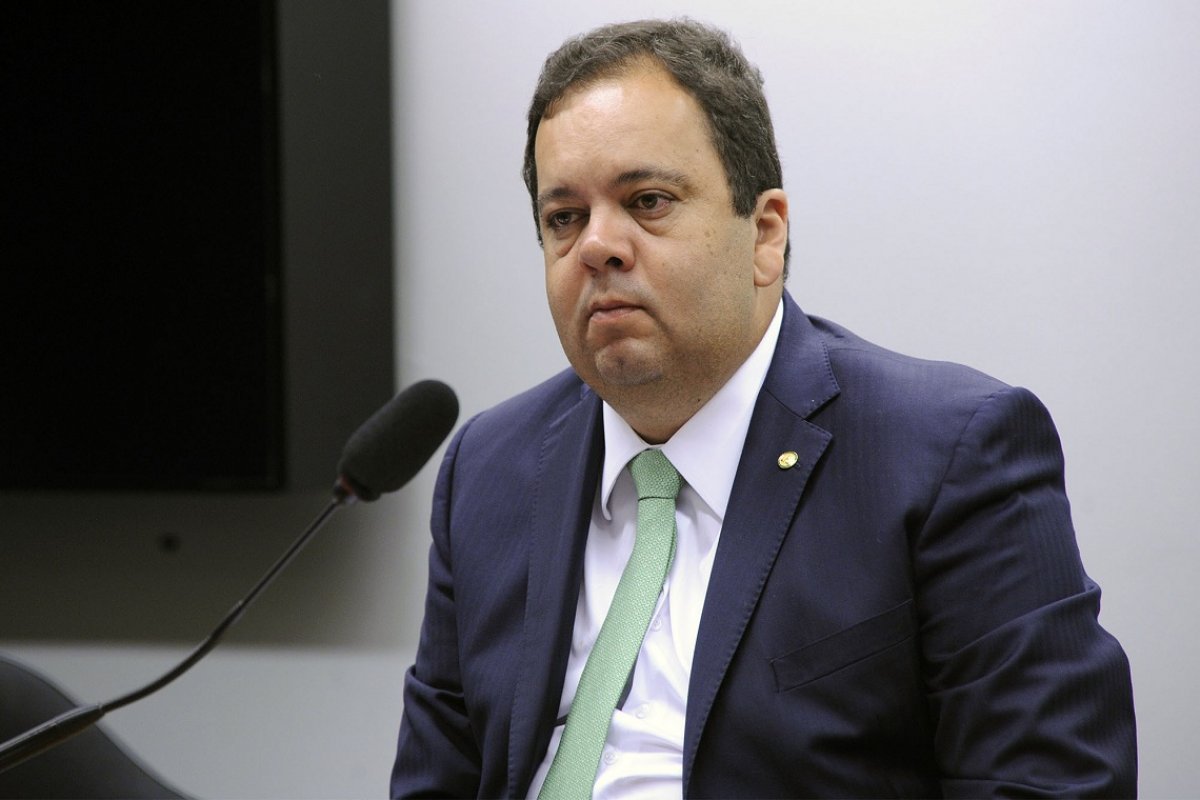 Elmar, Elmar, um ministério quer conquistar!