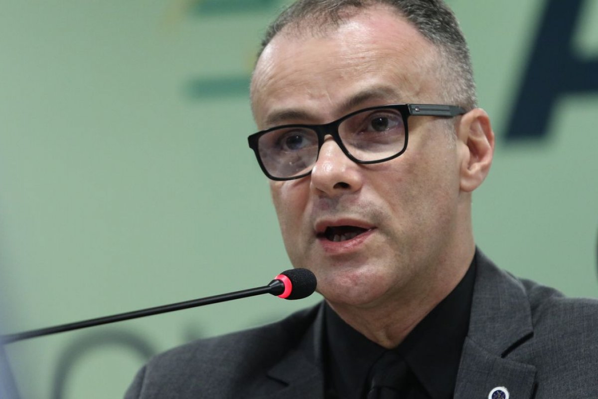 Presidente da Anvisa compara crise no território Yanomami com Holocausto