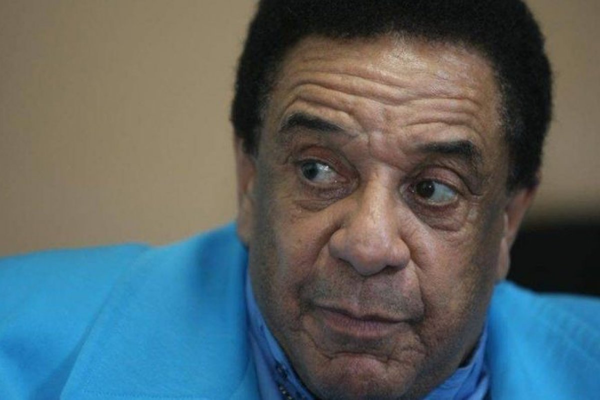 Cantor Agnaldo Timóteo é transferido para São Paulo