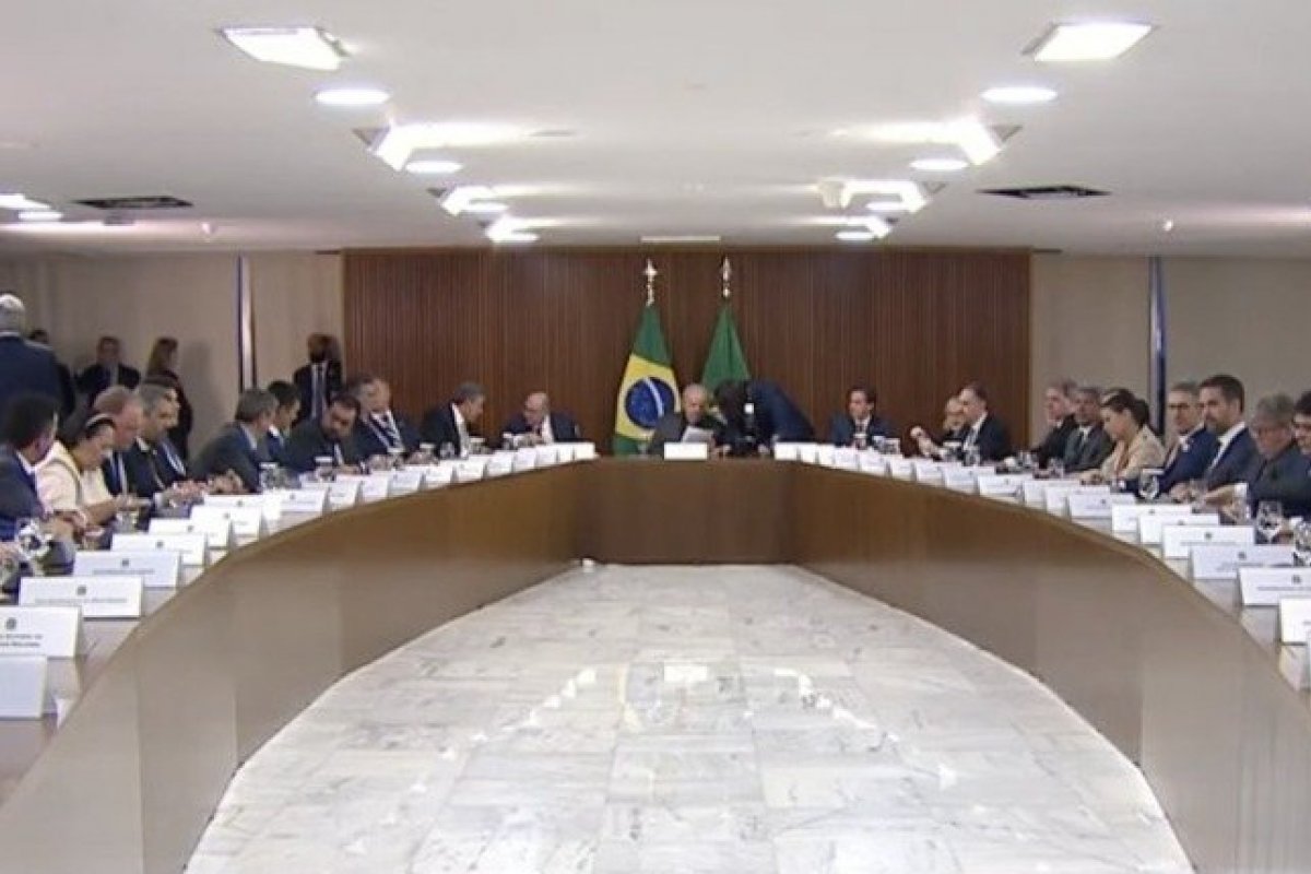Vídeo: governadores chegam no Palácio do Planalto para 2º encontro com presidente Lula