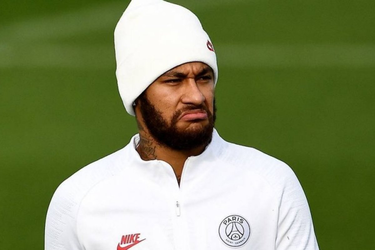 Juiz determina que Neymar pague uma multa de R$ 88 milhões para União