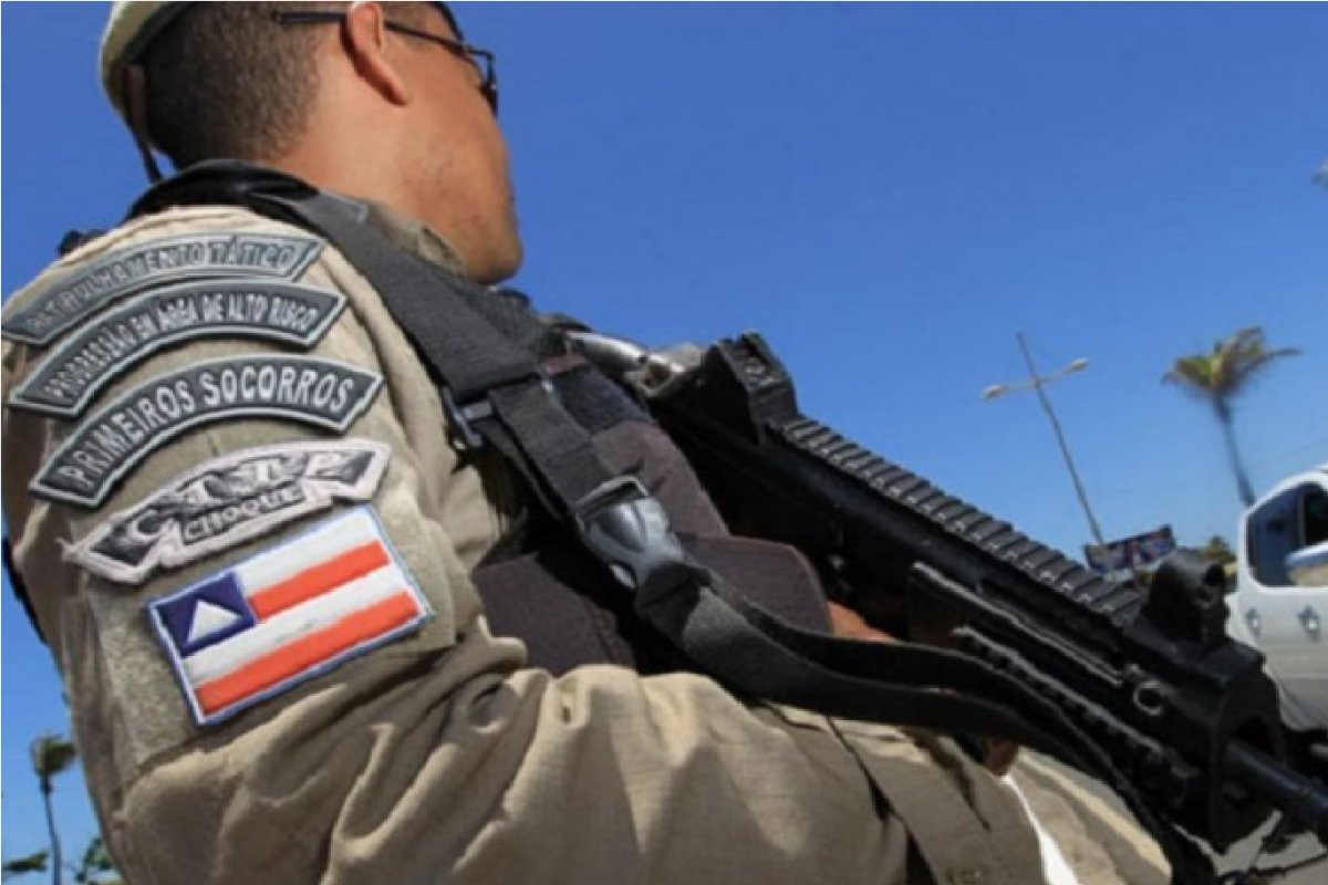 PM desarticula laboratório de drogas no bairro de Pernambués, em Salvador