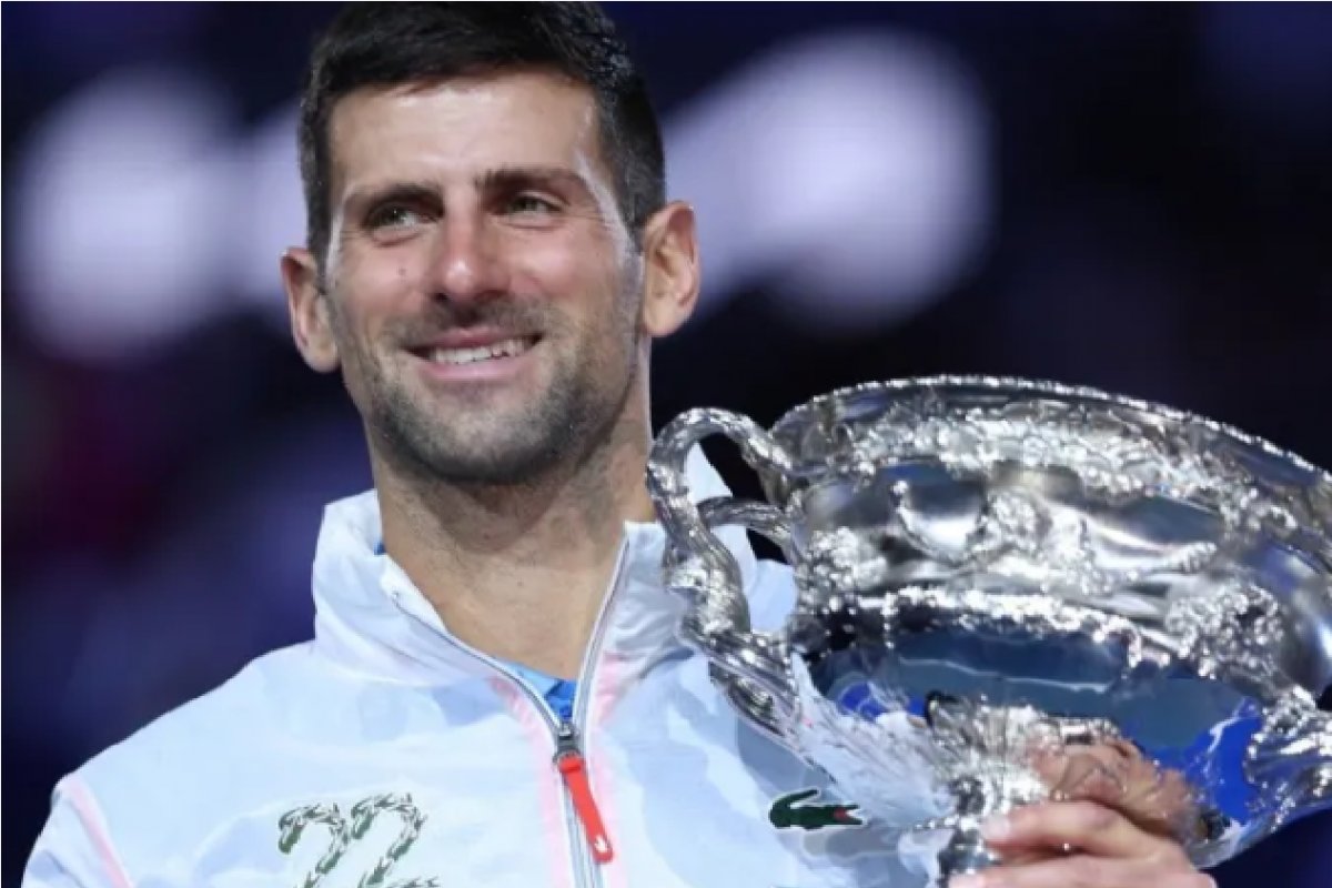 Djokovic é campeão pela 10ª vez do Australian Open e iguala recorde de Nadal