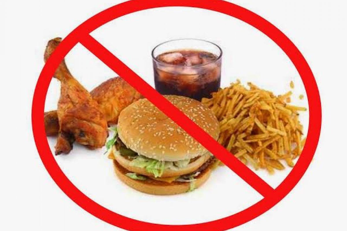 Brasileiros estão consumindo mais bebidas sem acompanhamento de alimentos fora de casa!