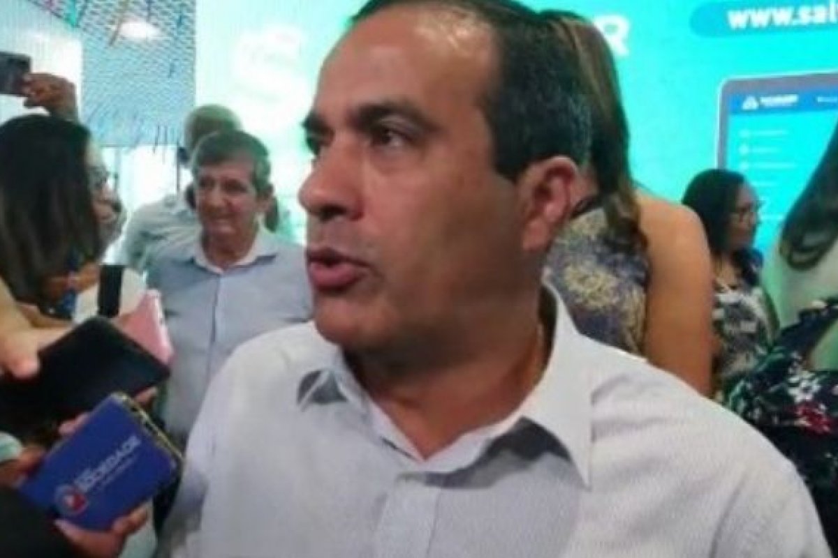 Bruno diz que é ‘natural’ aproximação de aliados com governo Jerônimo
