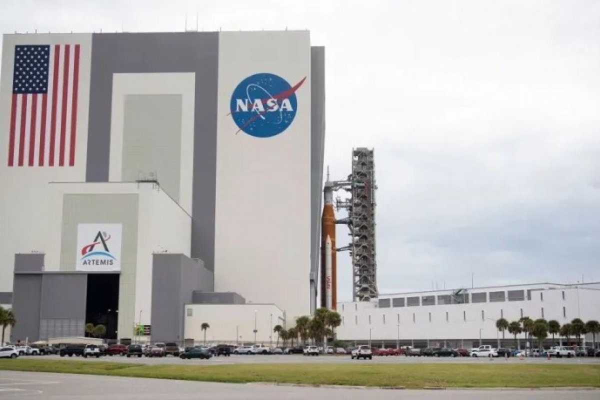 NASA testa motor de foguete feito em impressora 3D 