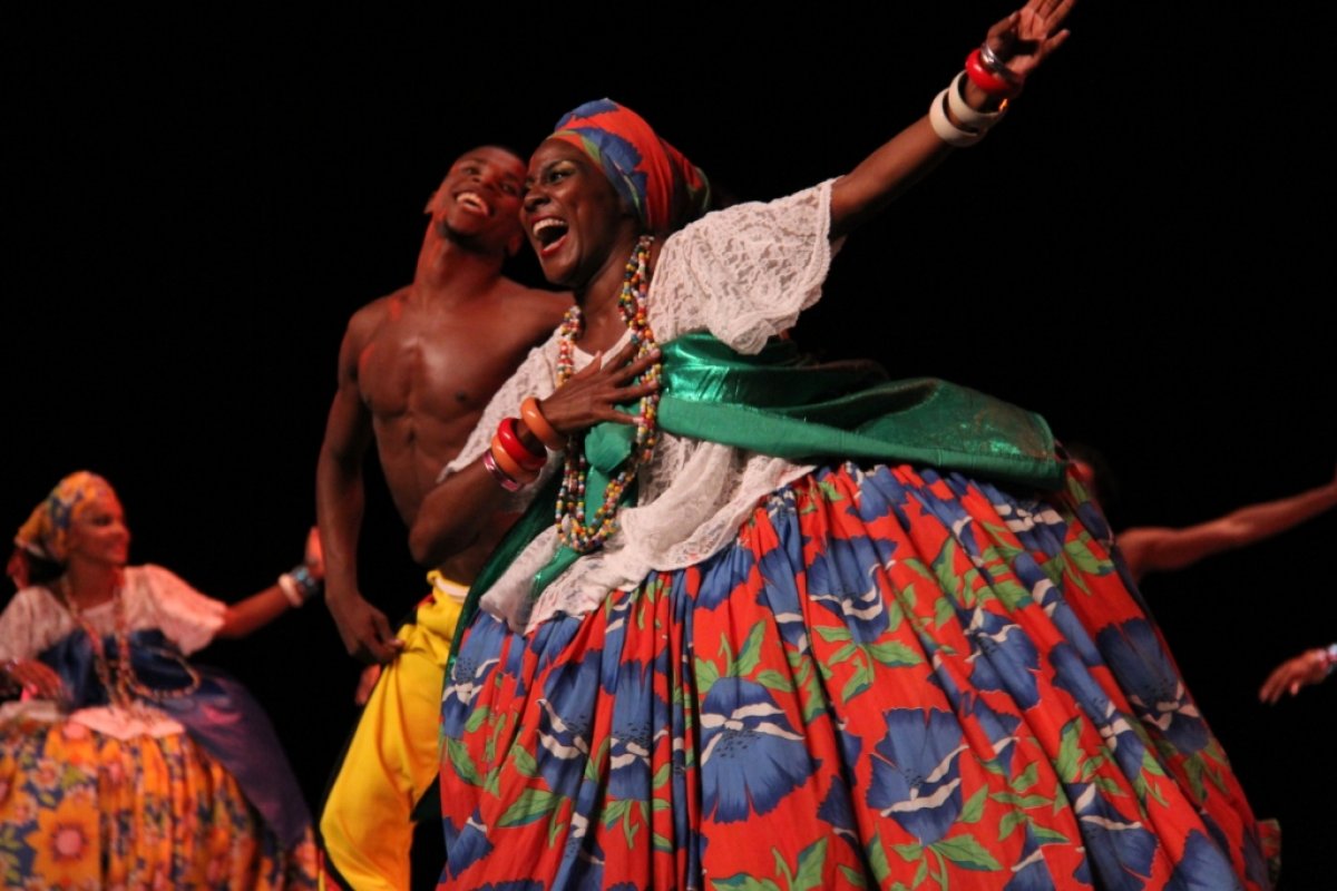 Balé Folclórico da Bahia fará apresentações gratuitas no Castelo Garcia D’Ávila,  em Praia do Forte! 