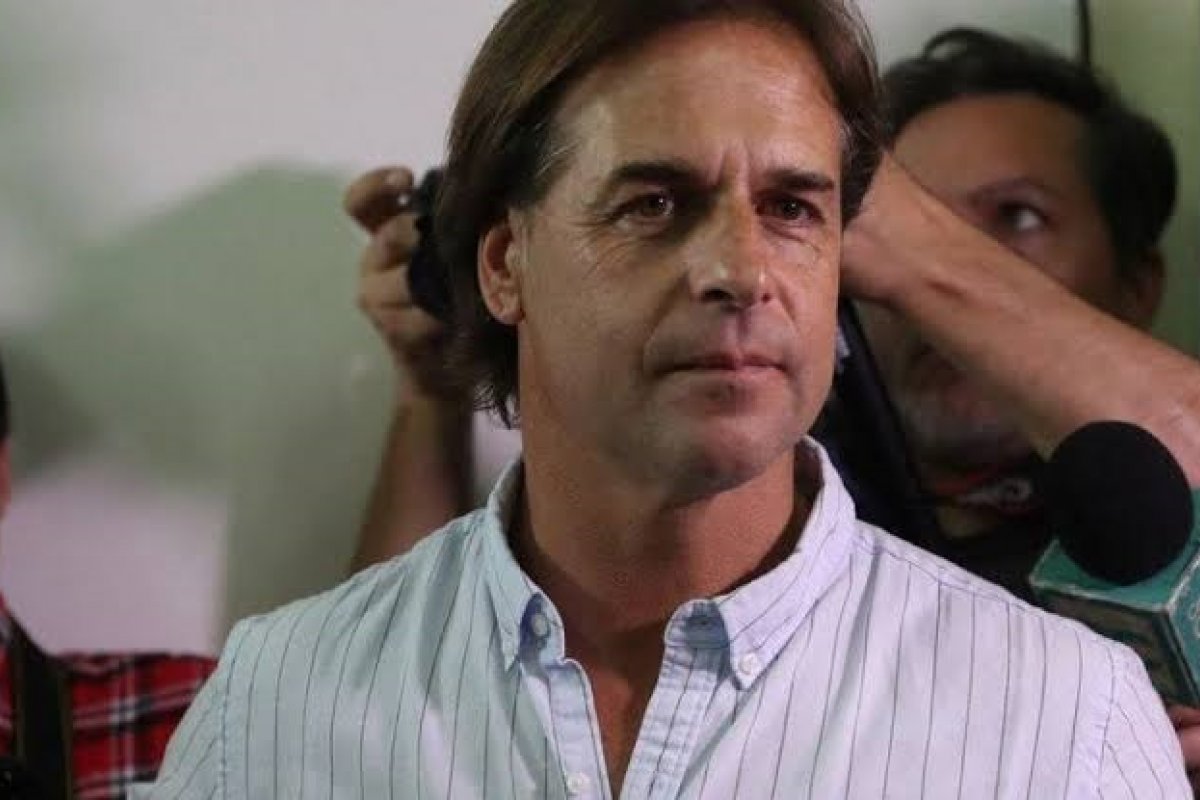 Justiça declara Luis Lacalle Pou novo presidente do Uruguai