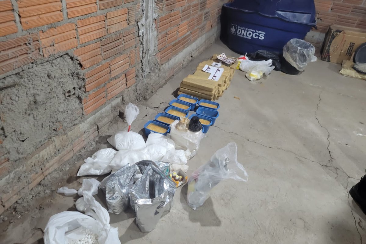 19⁰ BPM e Cipe Central desarticulam laboratório de refino de cocaína em Jequié