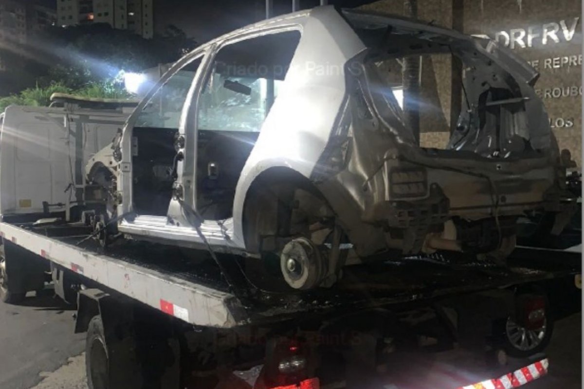 PM prende seis homens e desarticula local de desmanche de veículos