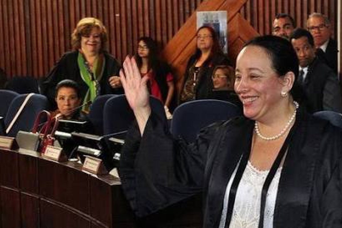 Ex-presidente do TJ da Bahia é presa em nova fase de operação